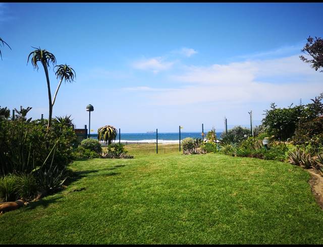 4 BEDROOM GATED ESTATE TO LET IN LA LUCIA